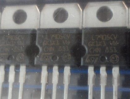 供应全新原装TVS 二极管SMBJ14A   DO-214