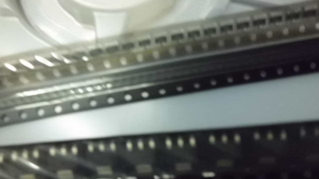 贴片三极管TPS73030DBVTG4