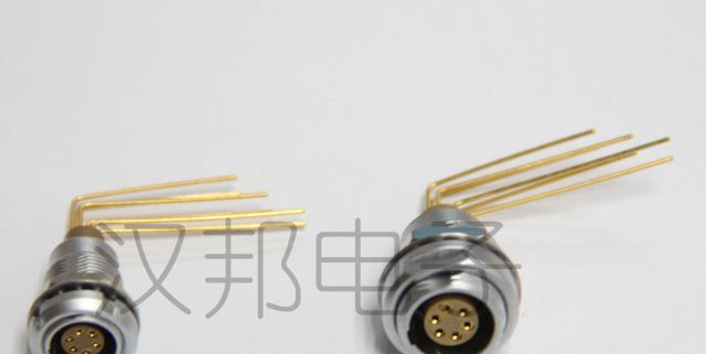 金属连接器 固定式插座 90°弯角针芯