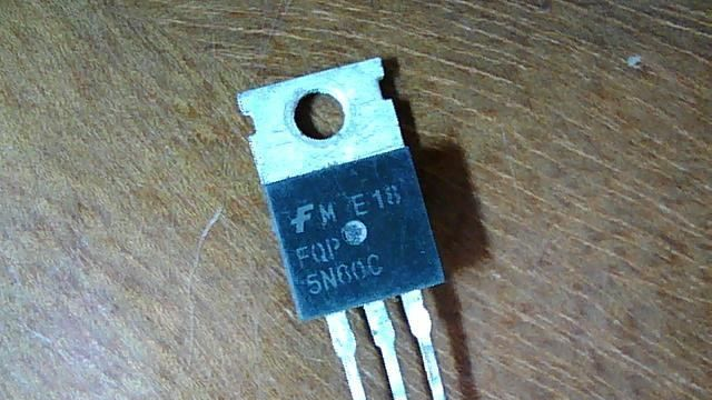 长期供应FQP5N60C场效应管