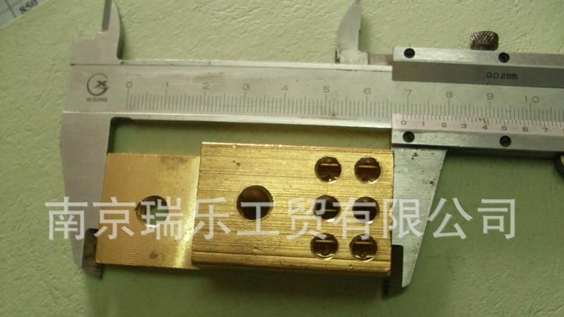 供应铜接线柱、镀镍接线柱、接线端子