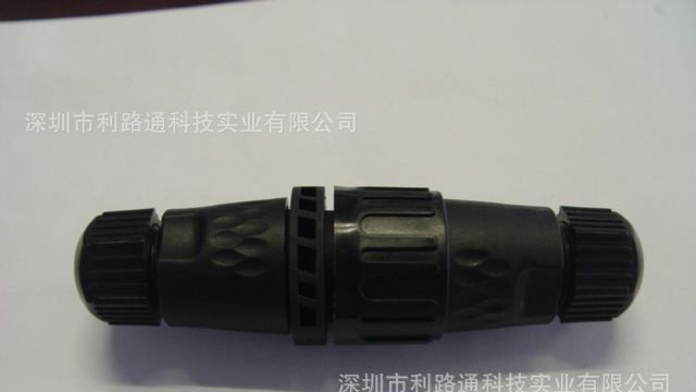 利路通大量供应大功率防水接头 多孔防水连接器