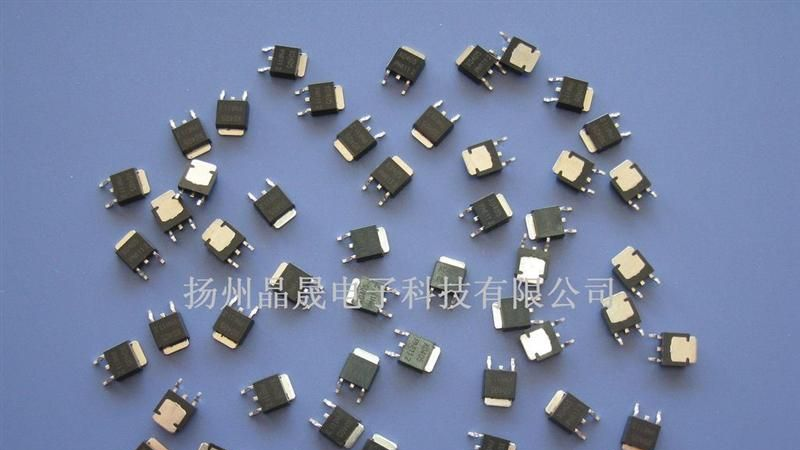 直插TO-220AB/TO-252双向可控硅BTA06绝缘