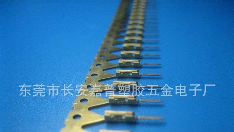 供应 间距2.54 塑高6.8 O型排母端子