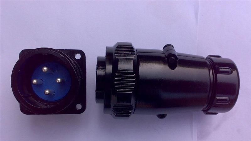 厂家直销YD32系列4P连接器/航空插头