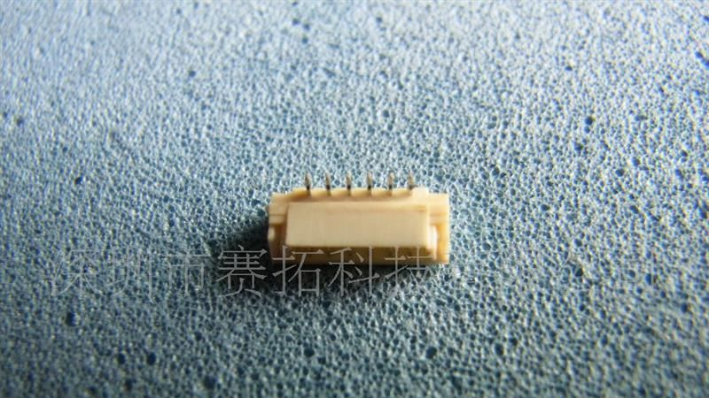 供应0.8mm SMT 180 Degree全系列 FPC连接器