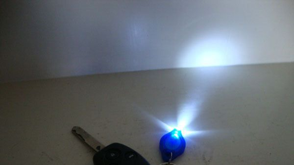 φ5mmLEDF5 圆头白发蓝光LED发光二极管短脚LED[2000-4000mcd]