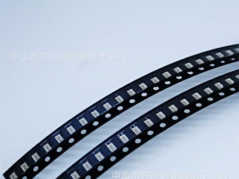 供应0805贴片黄光灯珠 0805贴片黄灯 贴片0805黄色 0805黄光