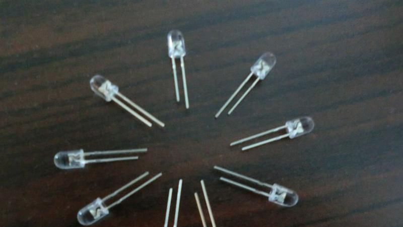 供应F5MM圆头无边LED 5mm高亮度白光暖光灯珠  圆头LED发光二极管