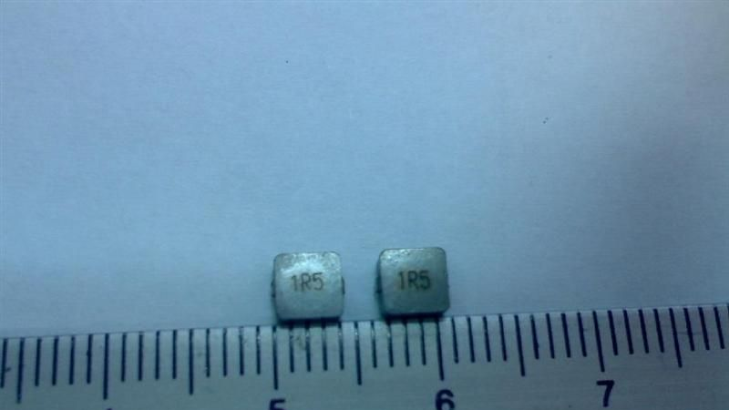 尺寸為4MM，高度2MM一體成型貼片功率電感