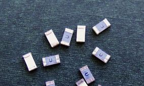 SMD0603贴片保险丝0.25A-5A   SMD1206贴片保险丝0.25-20A