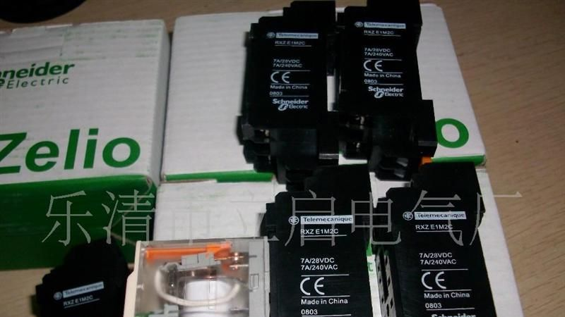 RXM2LB2bd施耐德继电器RXM2LB2P7中间继电器RXM4AB2P7