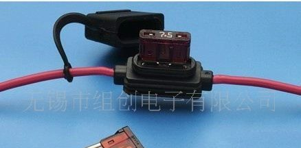 供应迷你型汽车插片保险丝.保险丝盒.保险丝座.保险丝座.