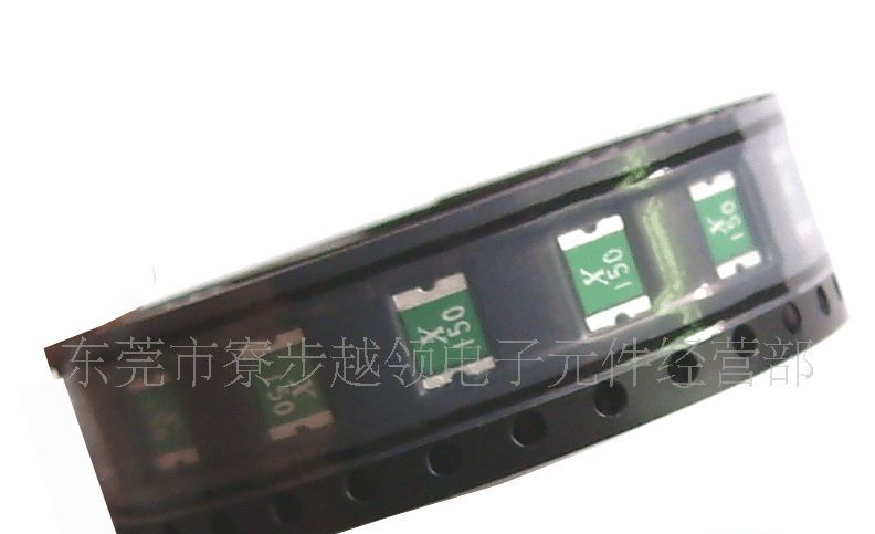 优质供应1812 贴片式自恢复保险丝