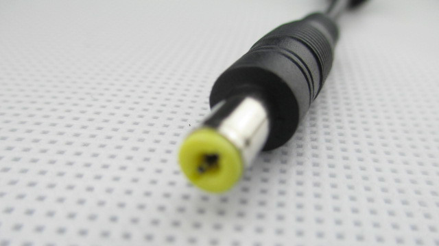 供应12V2A电源适配器 带EMC EMI 电路