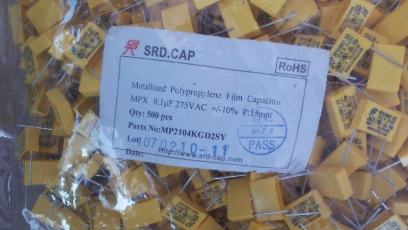 厂家直销有机薄膜长方形安规104/275V/安规电容