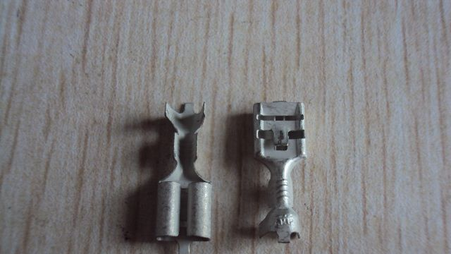 供应AMP/TYCO汽车连接器280098-2