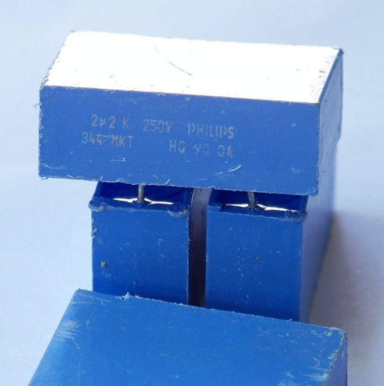 长期大量现货供应拆机校正安规电容400V2。2