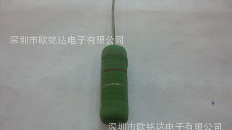 绕线保险电阻5W  0.82R