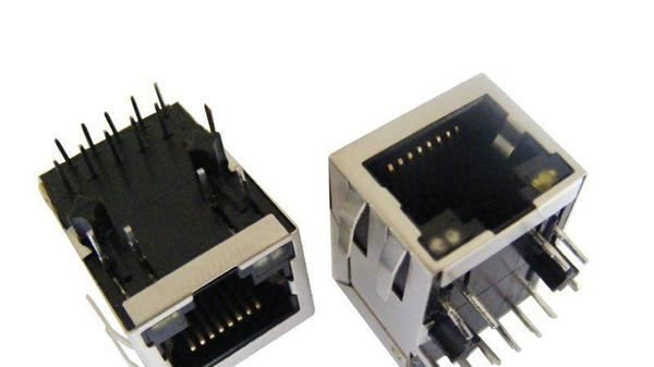 供应优质 带千兆百兆滤波器RJ45插座  1*1单口 无灯 长度0.85英寸