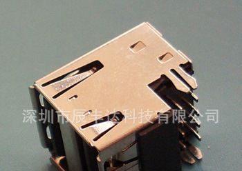USB双层 DIP90度 沉板式 连接器