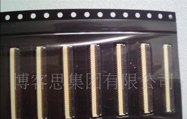 快速交货显示屏，67P前锁翻盖FPC连接器，兼容FH26-67S-0.3SHW