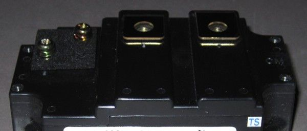 供应三菱模块CM400HU-24E，CM400HU-24E