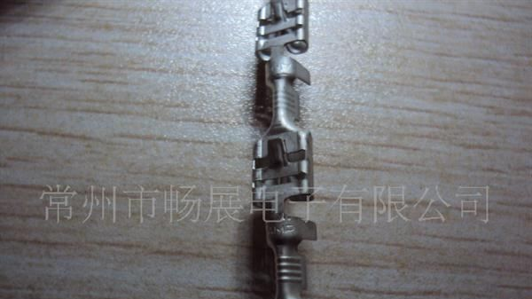 供应AMP/TYCO汽车连接器42100-2