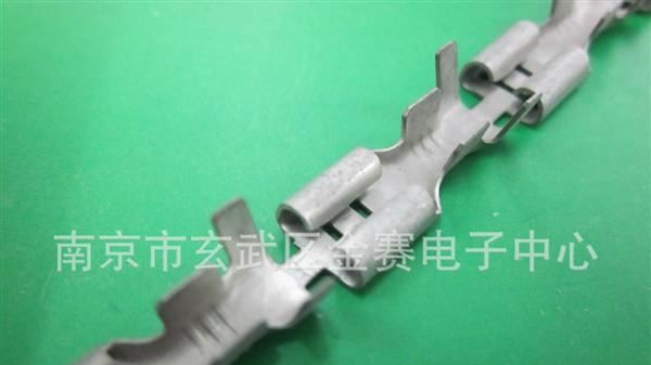 供应汽车连接器、塑料接插件、护套、端子、连绕端子DJ622A-D6.3