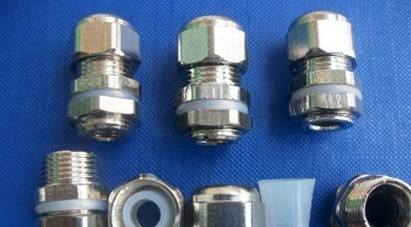防水连接器  金属  冷压接线端头端子