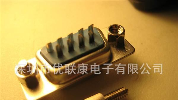 供应蓝色DB9母后铆螺母前锁螺丝环保型连接器插头