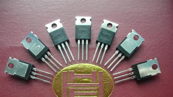 供应高灵敏度可控硅MCR8SN