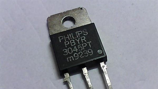供进口拆机PBYR3045.BD246C.三极管