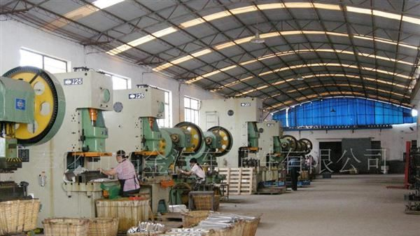 供应连接器C金属冲压、冲压件连接板加工、承接冲压件加工