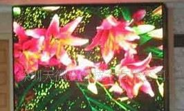 P10户内三合一表贴彩色显示屏