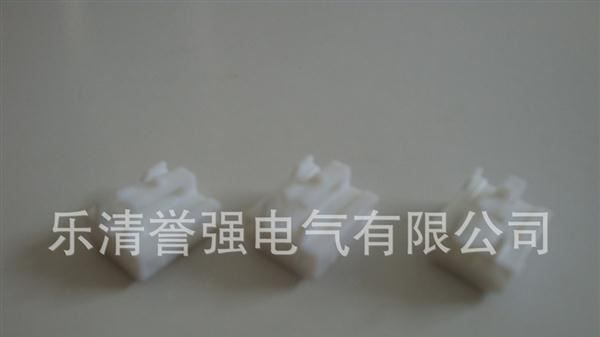 供应汽车连接器、线束