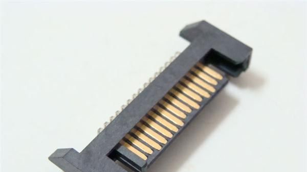 SATA15P公座连接器