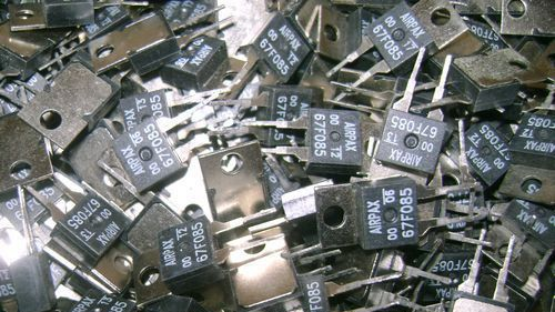 供应三极管2SD880