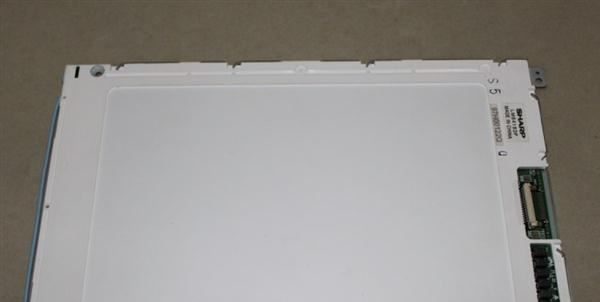LM64P83L,LM64P83,LM64P838 LM64P806工控屏