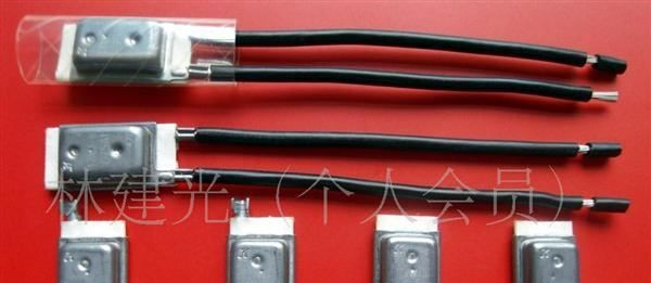 【厂家供应】17AMH 250V10A 马达热保护器