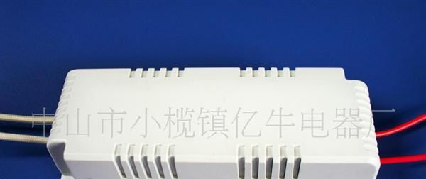 供应方形塑壳CE认证250W电子变压器