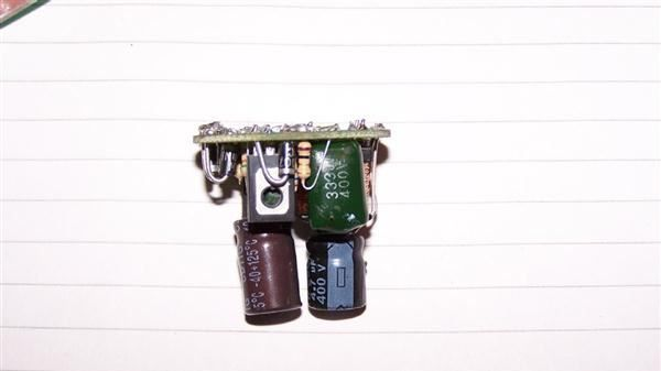 ＬＥＤ恒流恒压电源　可驱动多只ＬＥＤ灯珠，灯珠数目可随意改变