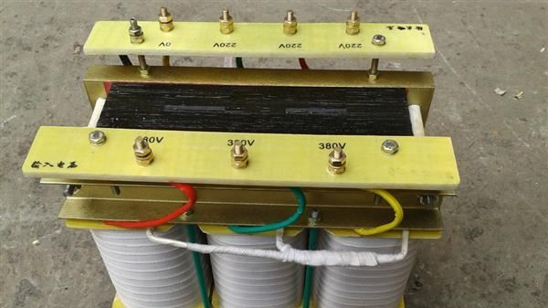 供应sbk-10kva三相干式变压器380V变400v.500v.600v SBK-10KVA