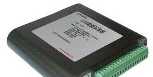 供应阿尔泰USB I/O卡USB5529——8路隔离数字量输入/8路固态继电器输出