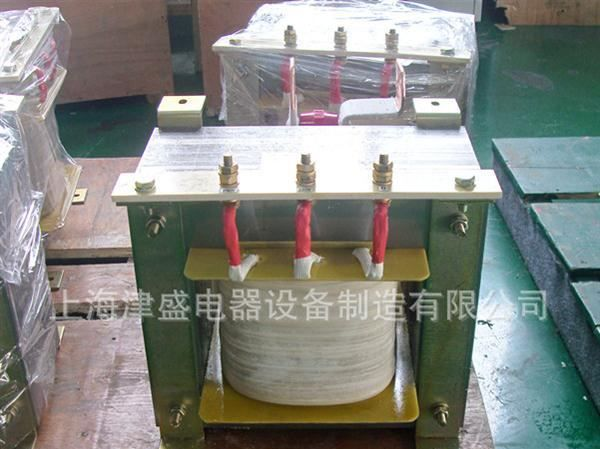 定做大电流变压器，短路高温变压器。220V/5V