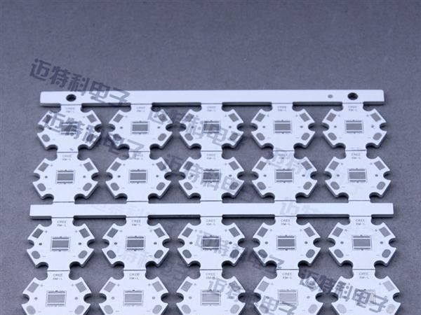 供应T6铝基板 配CREE-XML5050灯珠