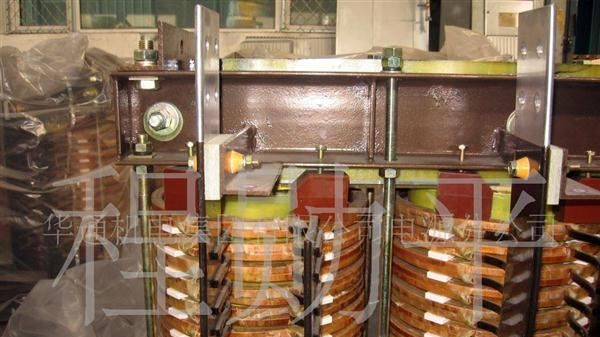华通DG、DDG低电压大电变压器(图)