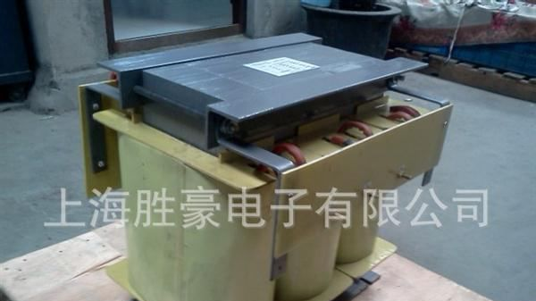 三相变压器 380V转220V