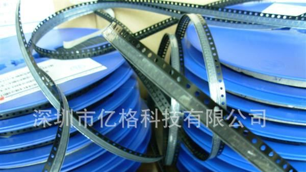 供应现货贴片三极管9012 (2T1)       9013(J3)
