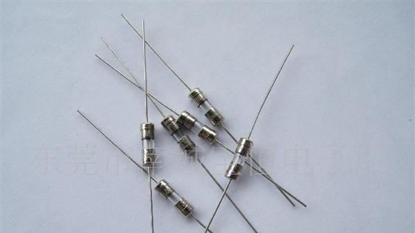 3.6X10 UL美规快断750MA保险丝